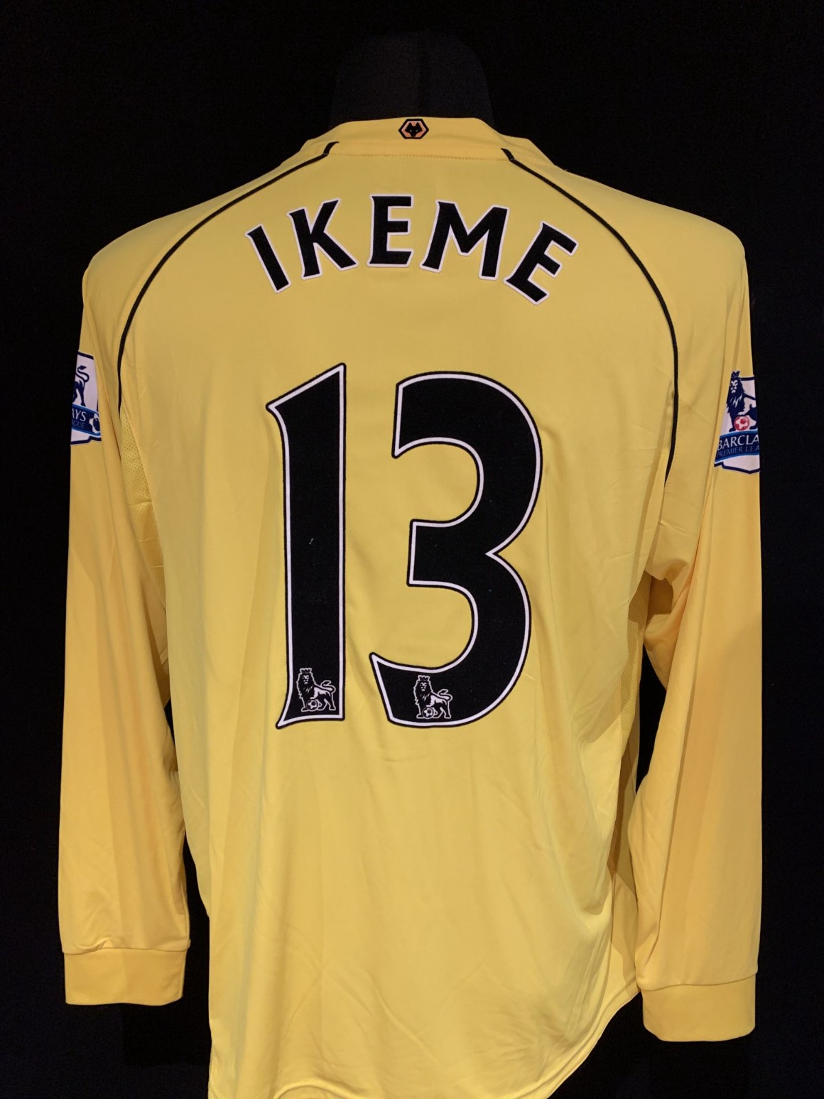 Wolverhampton Wanderers 2011-12 GK 1 Kit