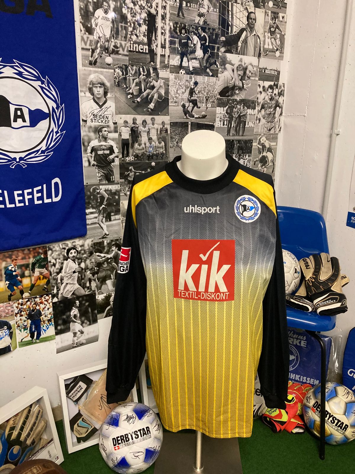 Arminia Bielefeld 2002-03 GK 1 Kit