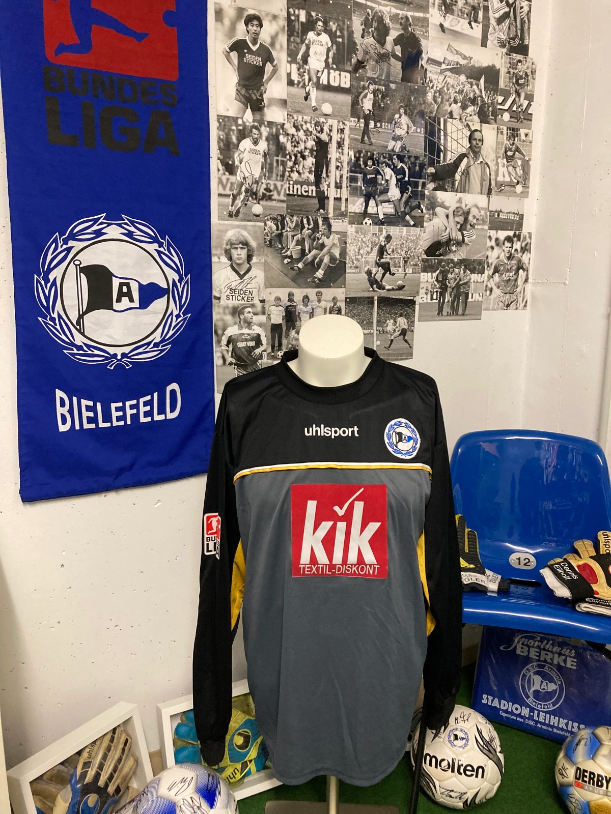 Arminia Bielefeld 2002-03 GK 2 Kit