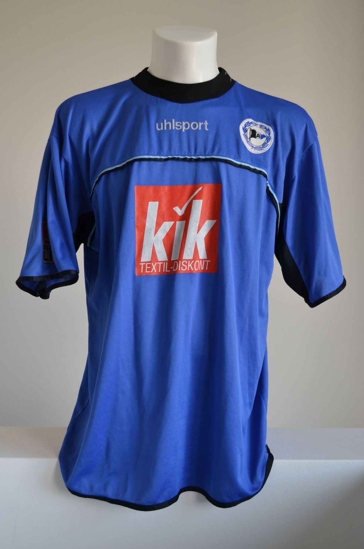Arminia Bielefeld 2003-04 Home Kit