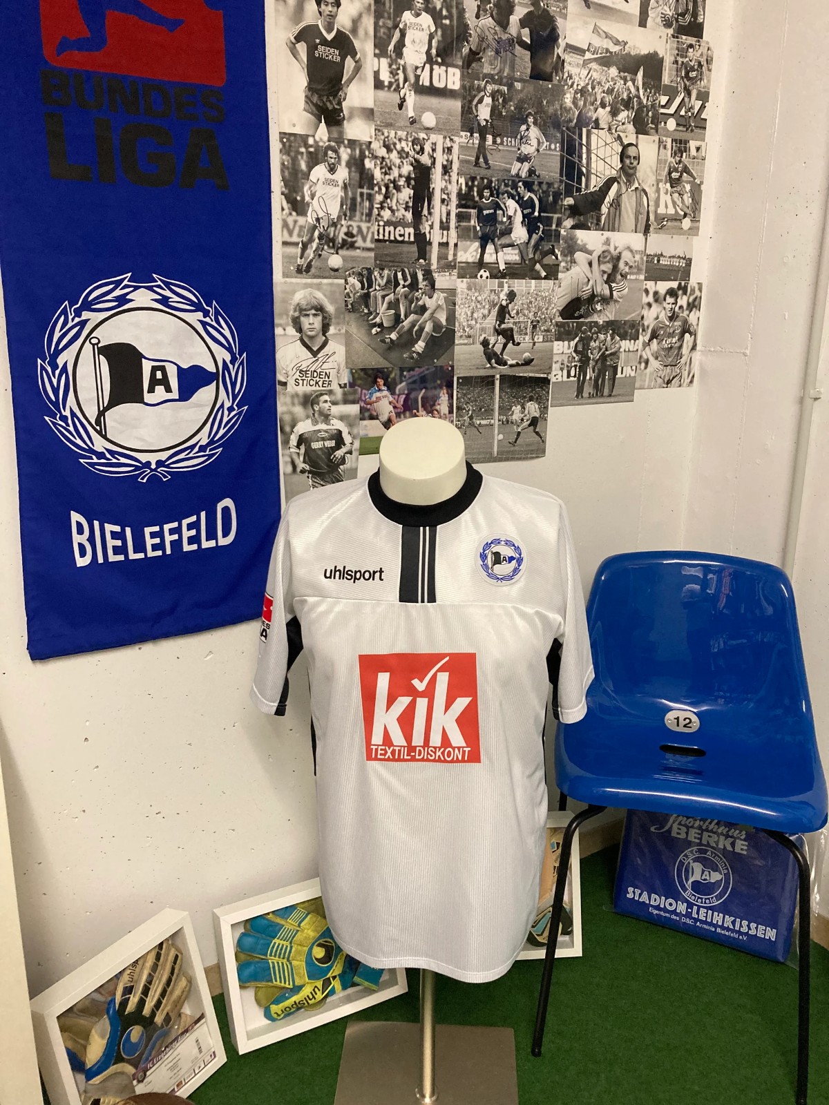 Arminia Bielefeld 2003-04 Away Kit