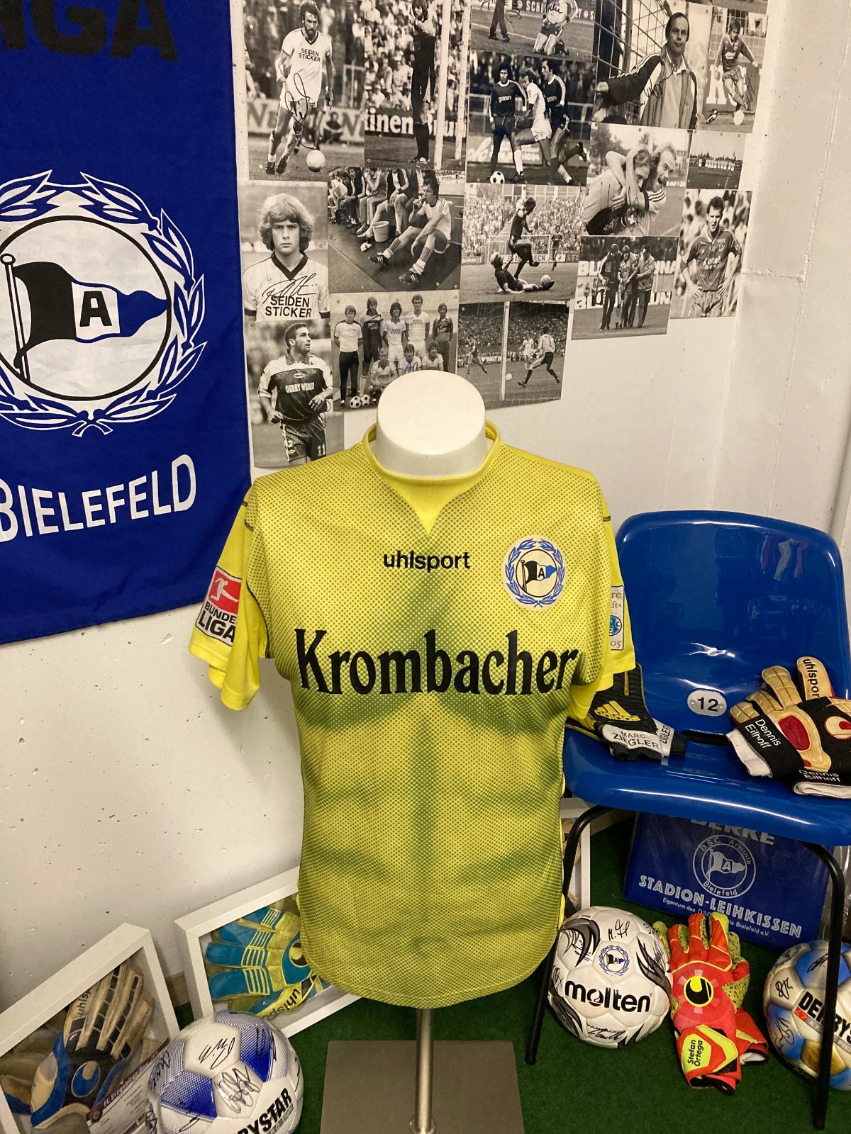 Arminia Bielefeld 2004-05 GK 6 Kit