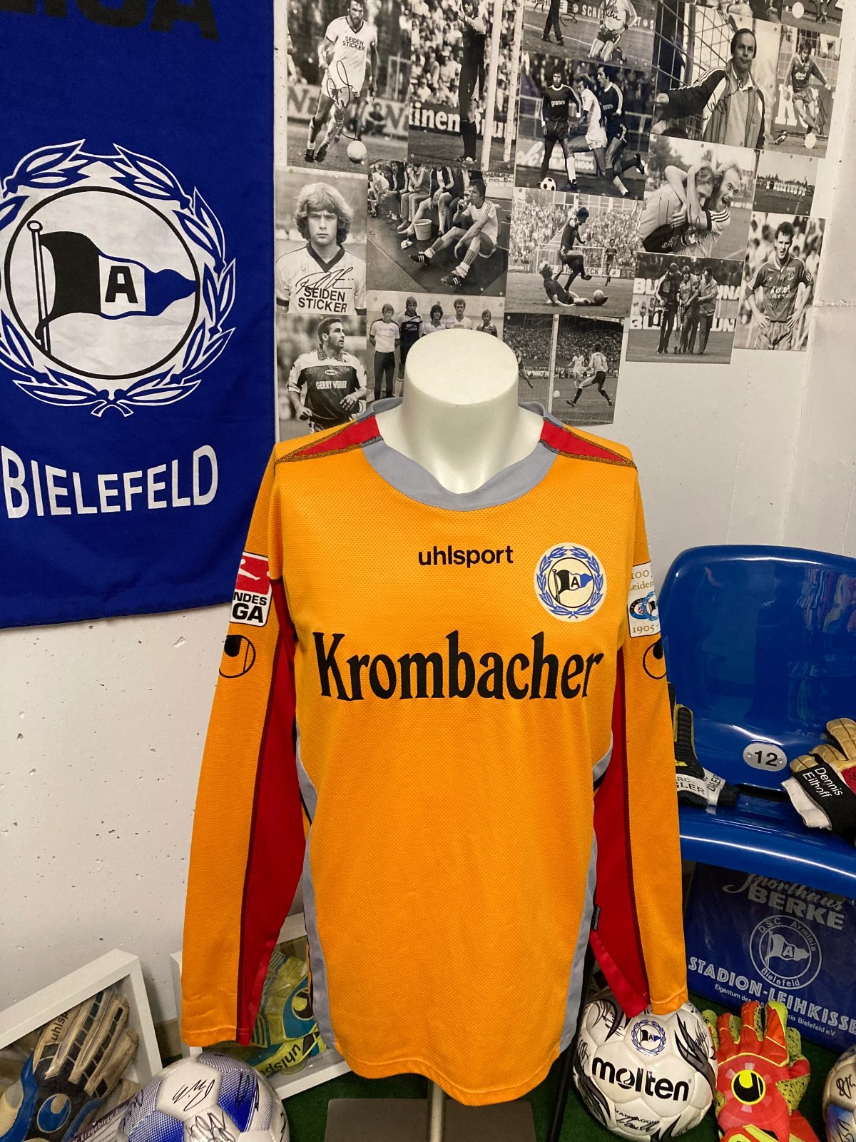 Arminia Bielefeld 2004-05 GK 7 Kit