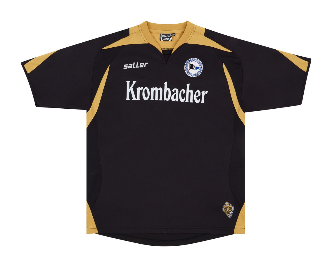 Arminia Bielefeld 2006-07 Third Kit