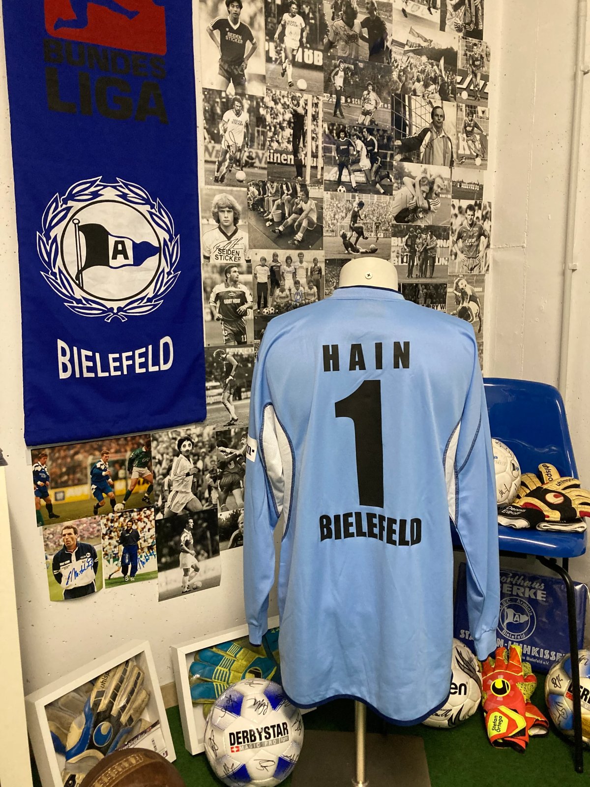 Arminia Bielefeld 2006-07 GK 2 Kit