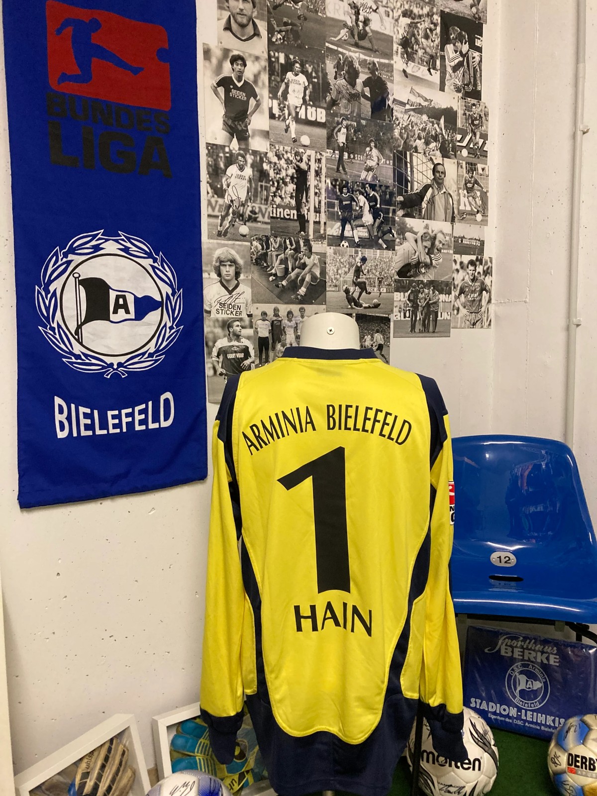 Arminia Bielefeld 2007-08 GK 1 Kit