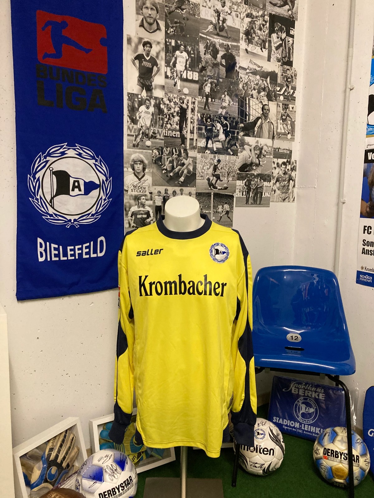Arminia Bielefeld 2007-08 GK 1 Kit