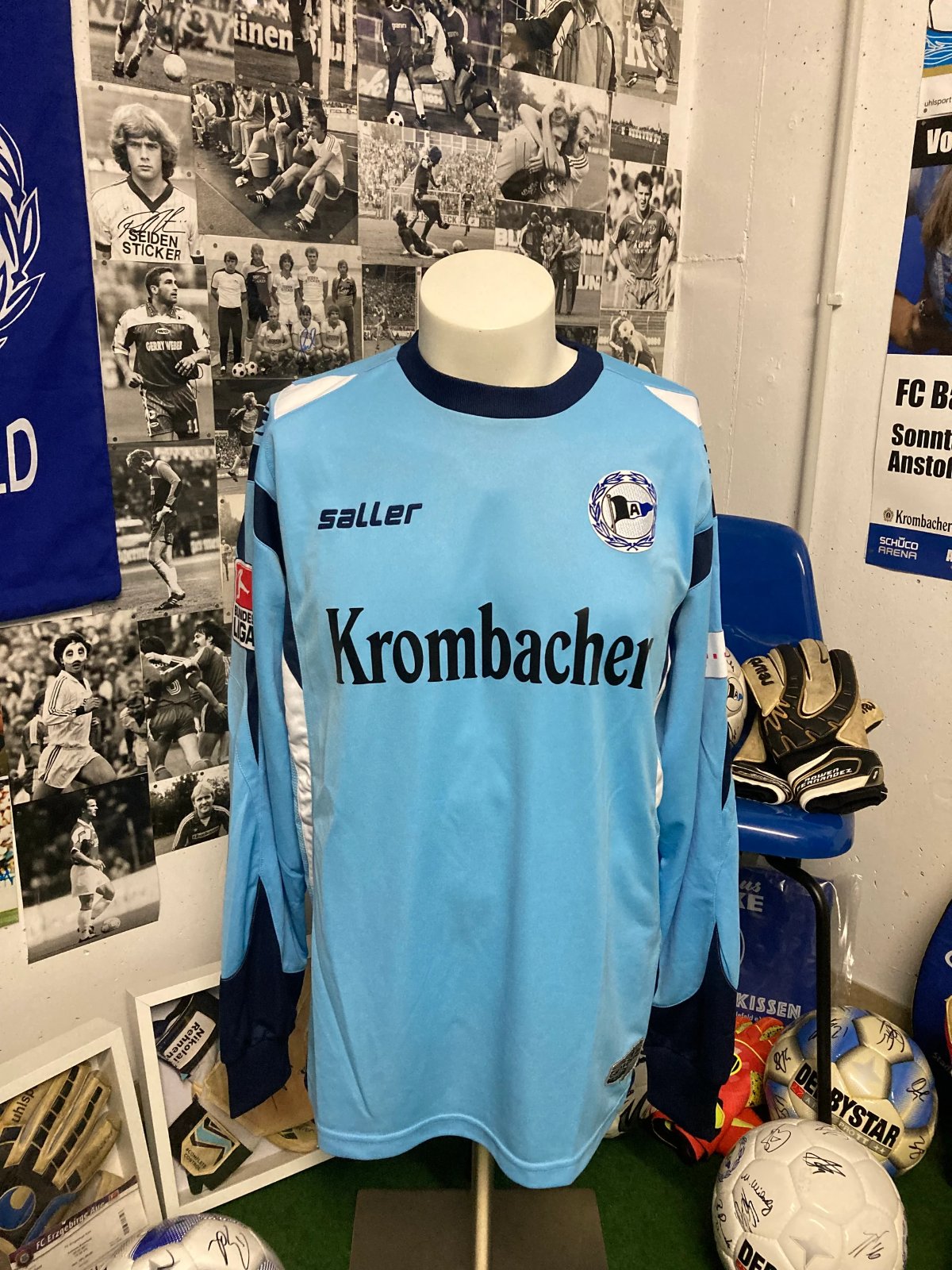 Arminia Bielefeld 2007-08 GK 4 Kit
