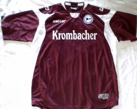 Arminia Bielefeld 2008-09 Third Kit