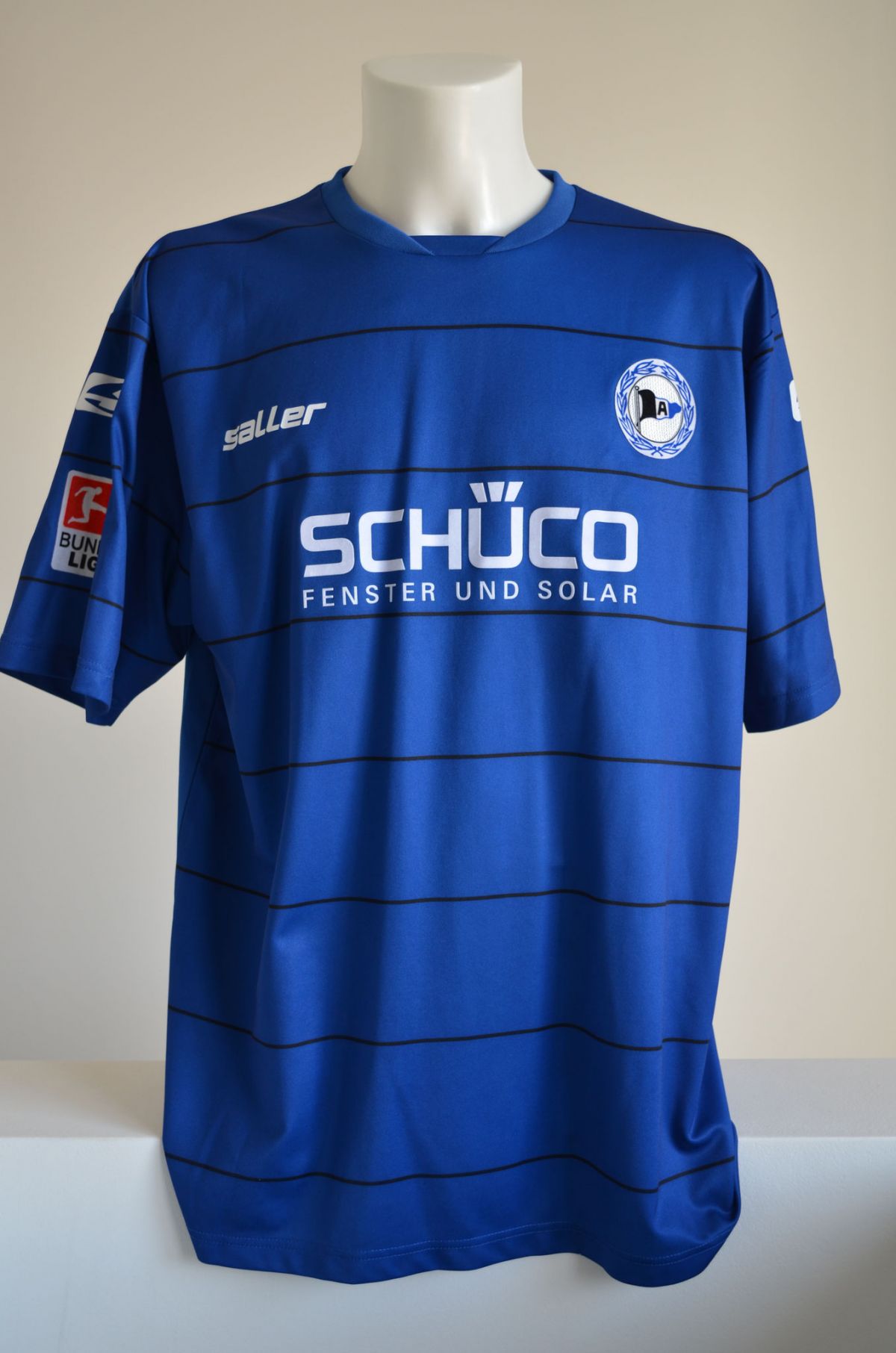 Arminia Bielefeld 2010-11 Home Kit
