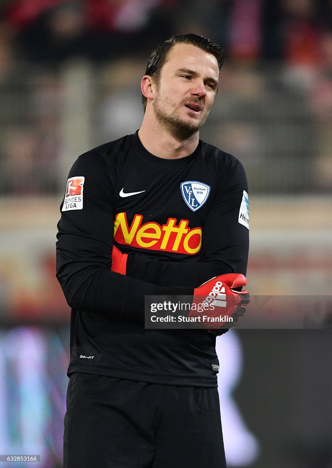 VfL Bochum 2016-17 GK 3 Kit