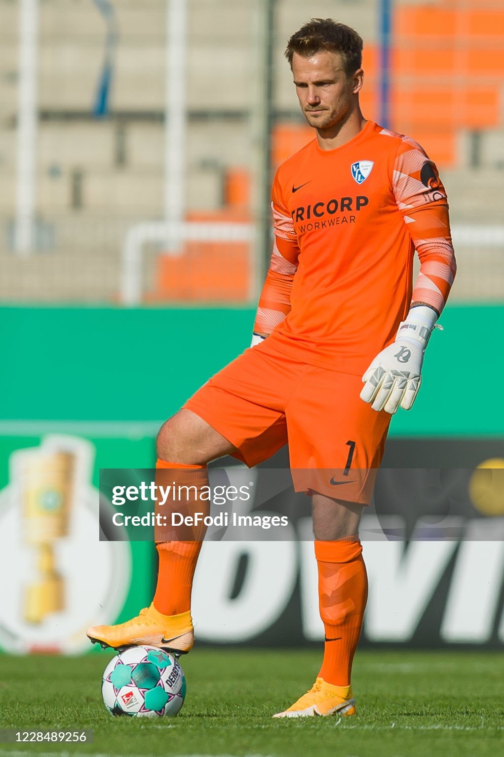 VfL Bochum 2021-22 GK 3 Kit