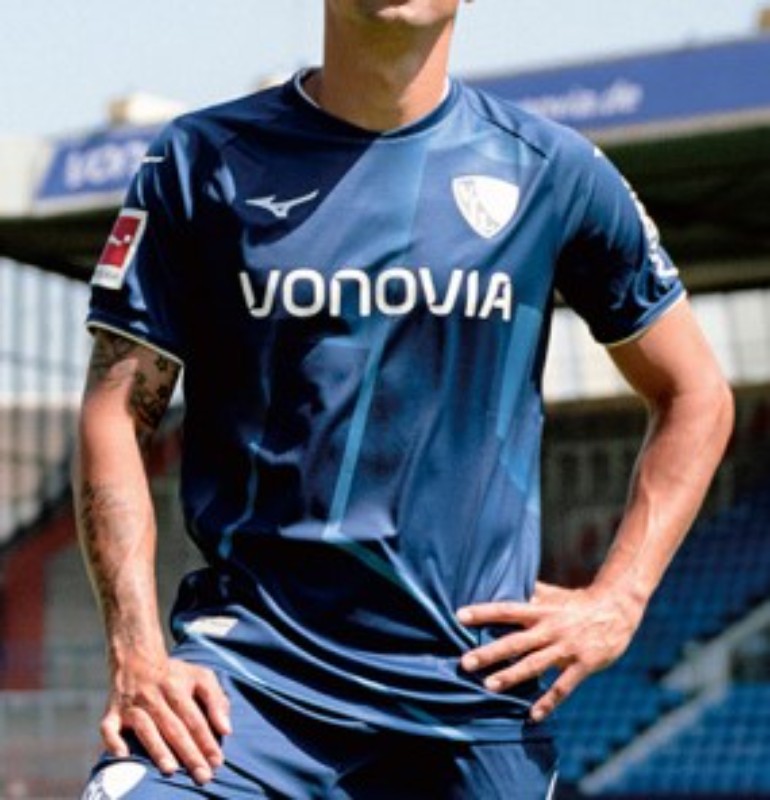 VfL Bochum 2022-23 Home Kit