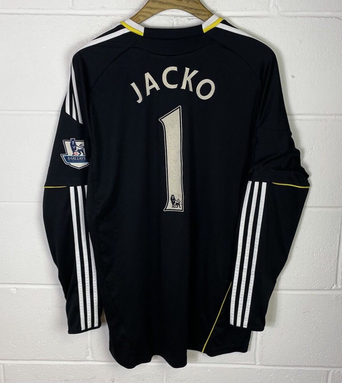 Swansea City 2011-12 GK 2 Kit