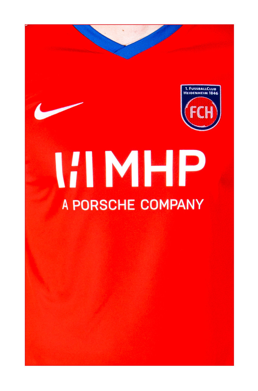 1. FC Heidenheim 2021-22 Home Kit