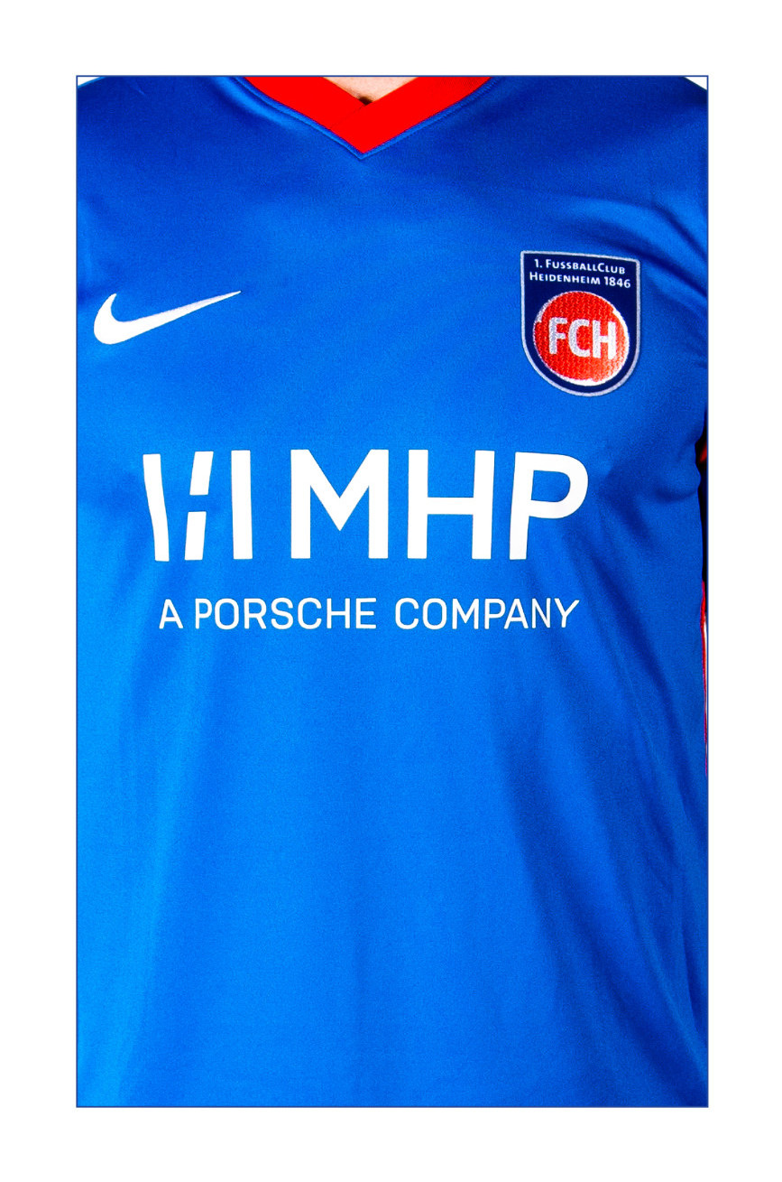 1. FC Heidenheim 2021-22 Away Kit