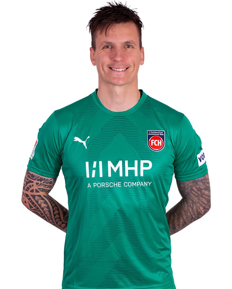 1. FC Heidenheim 2022-23 GK 1 Kit