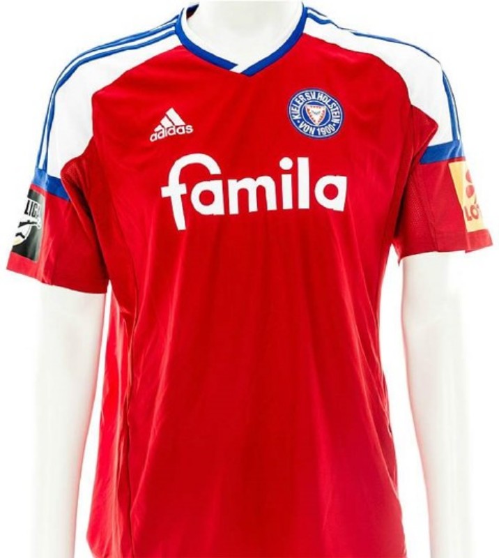Holstein Kiel 2015-16 Away Kit