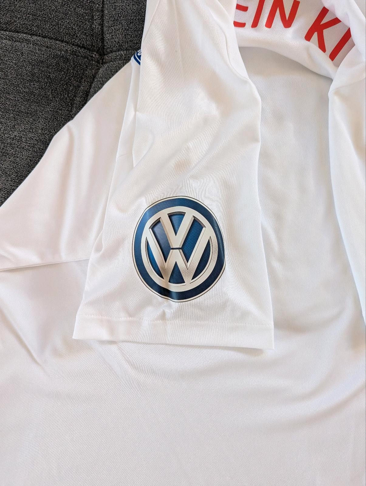 Holstein Kiel 2018-19 DFB-Pokal Home Kit