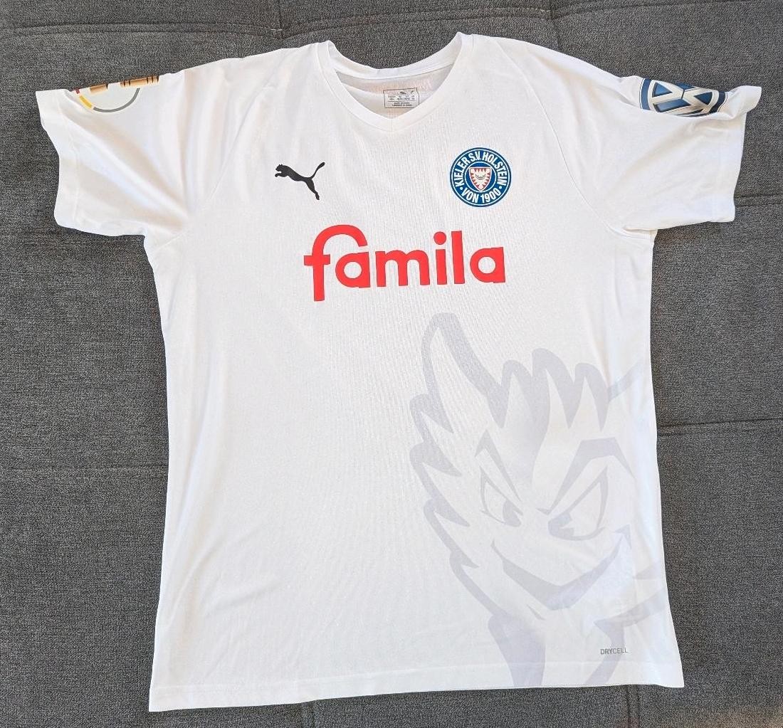 Holstein Kiel 2018-19 DFB-Pokal Home Kit