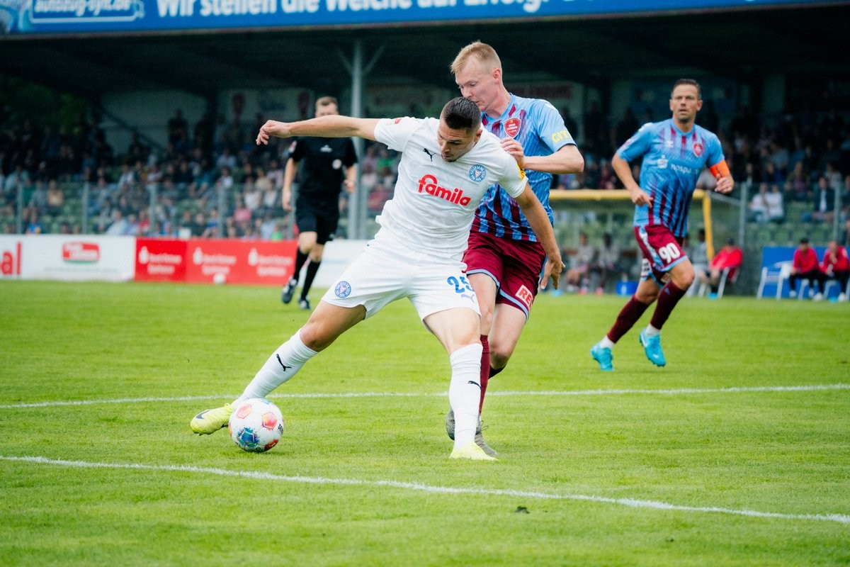 Holstein Kiel 2025-26 Third Kit