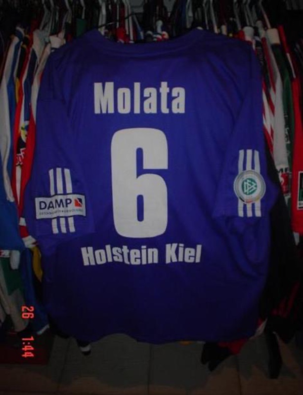 Holstein Kiel 2004-05 Home Kit