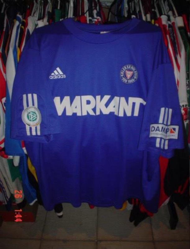 Holstein Kiel 2004-05 Home Kit