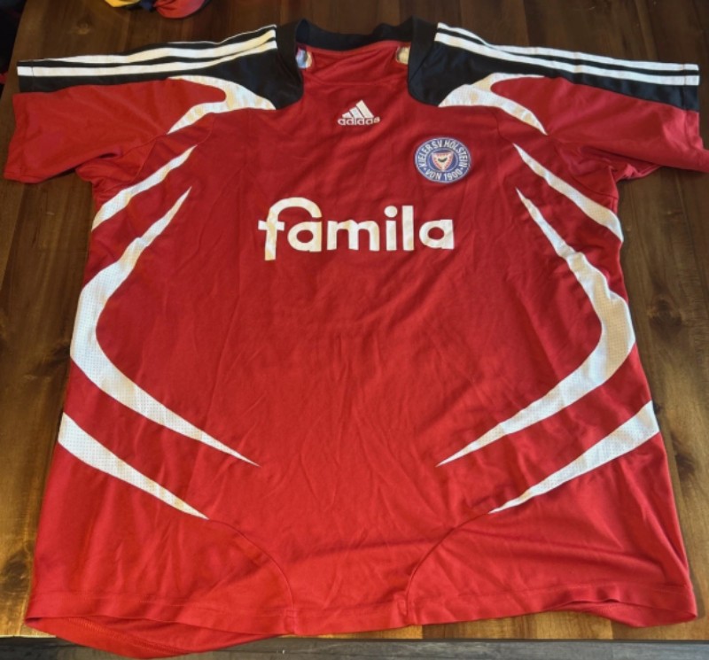 Holstein Kiel 2007-08 GK 1 Kit