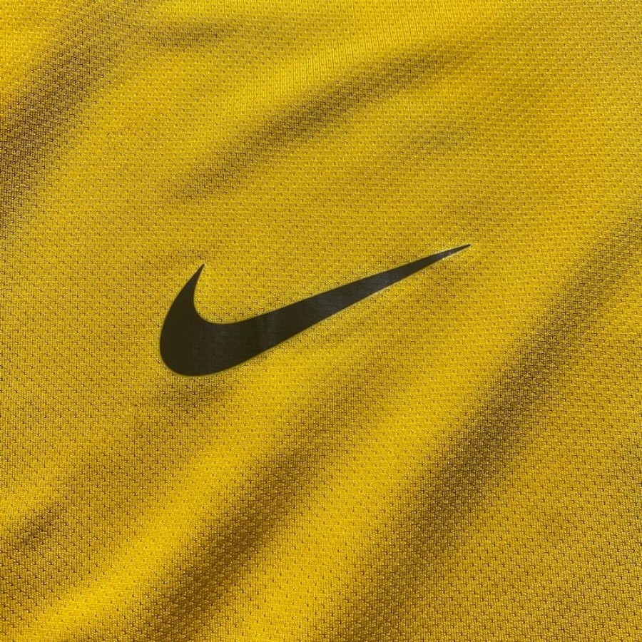 Juventus FC 2011-12 GK 1 Kit