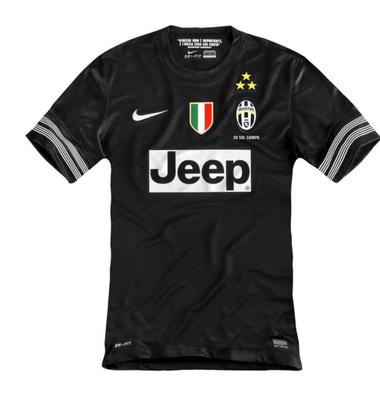 Juventus FC 2012-13 Away Kit