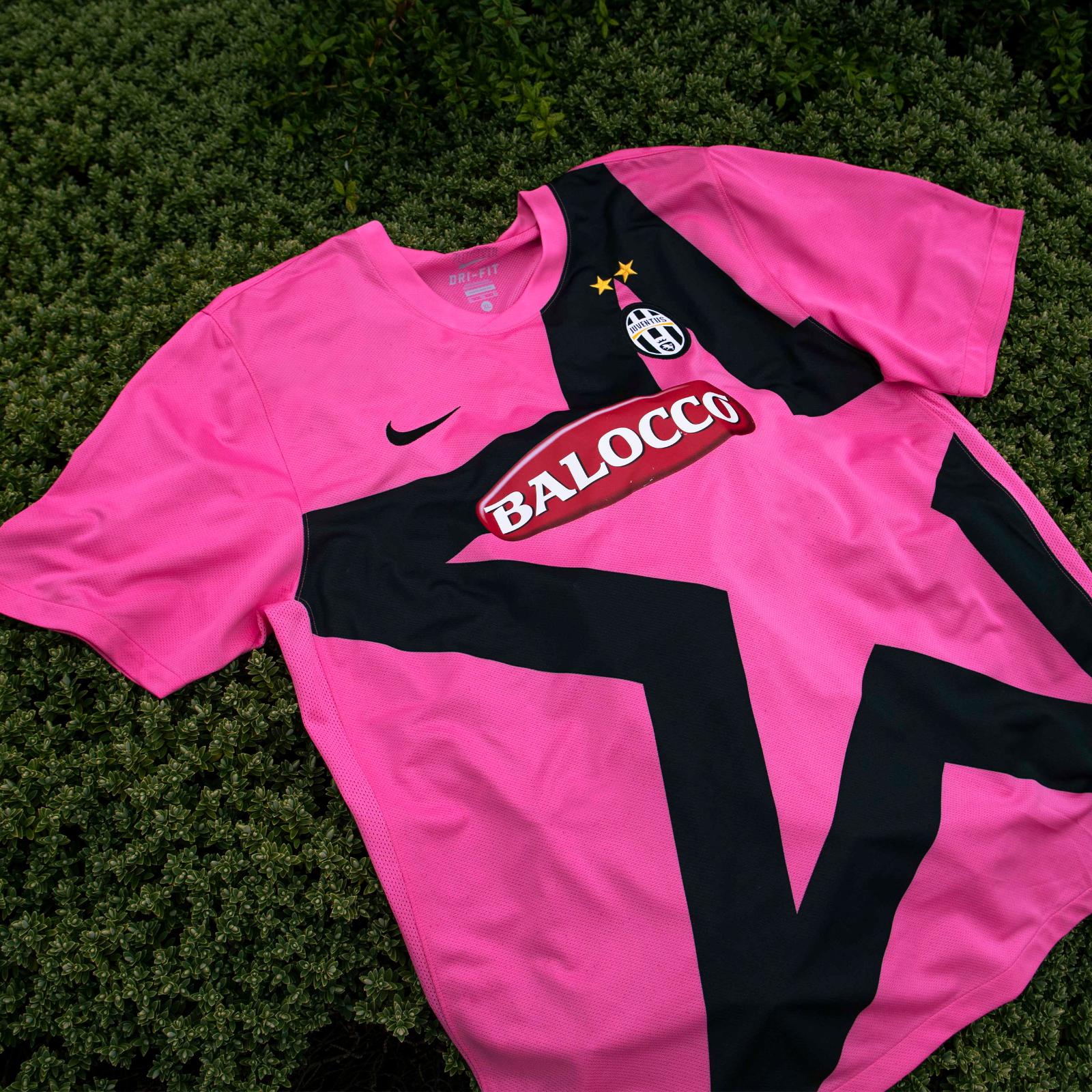 Juventus FC 2012-13 Third Kit