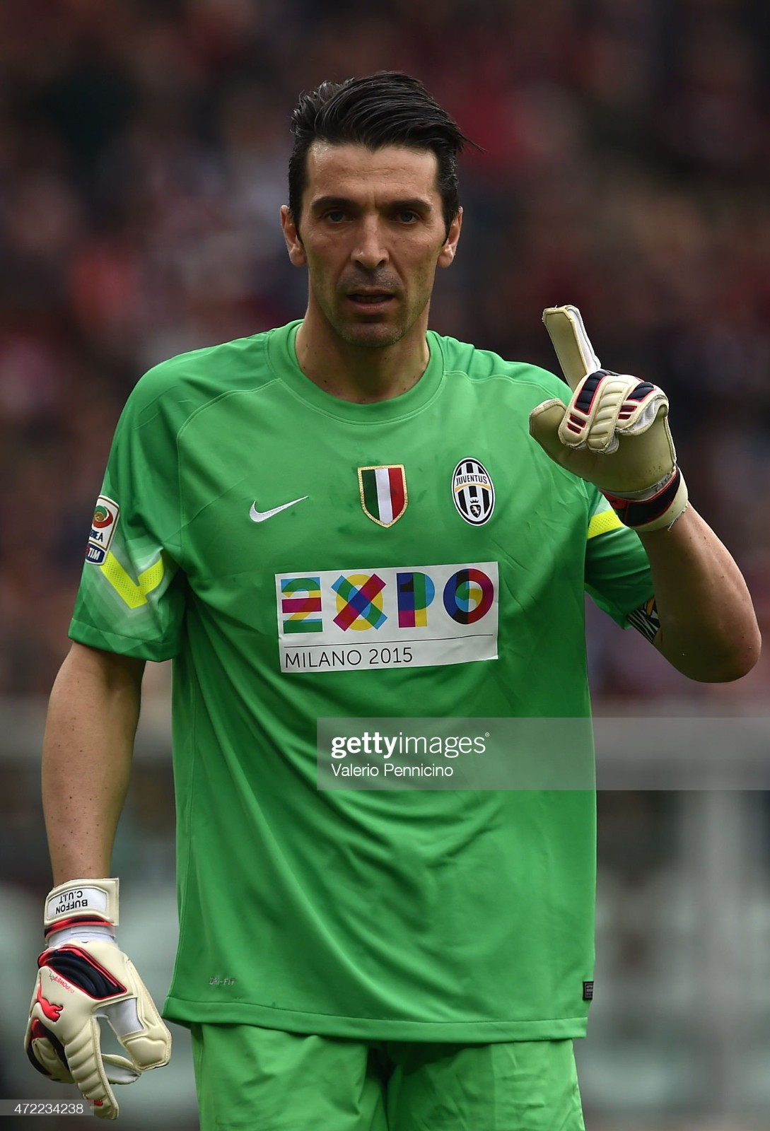 Juventus FC 2014-15 GK Home V2 Kit