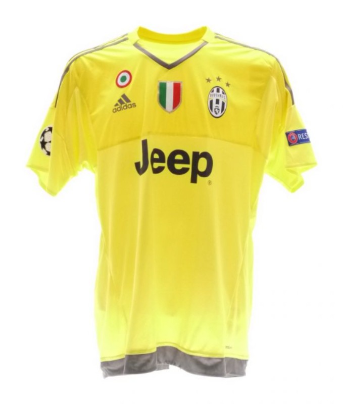 Juventus FC 2015-16 GK 3 Kit