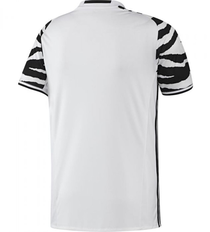 Juventus FC 2016-17 Third Kit