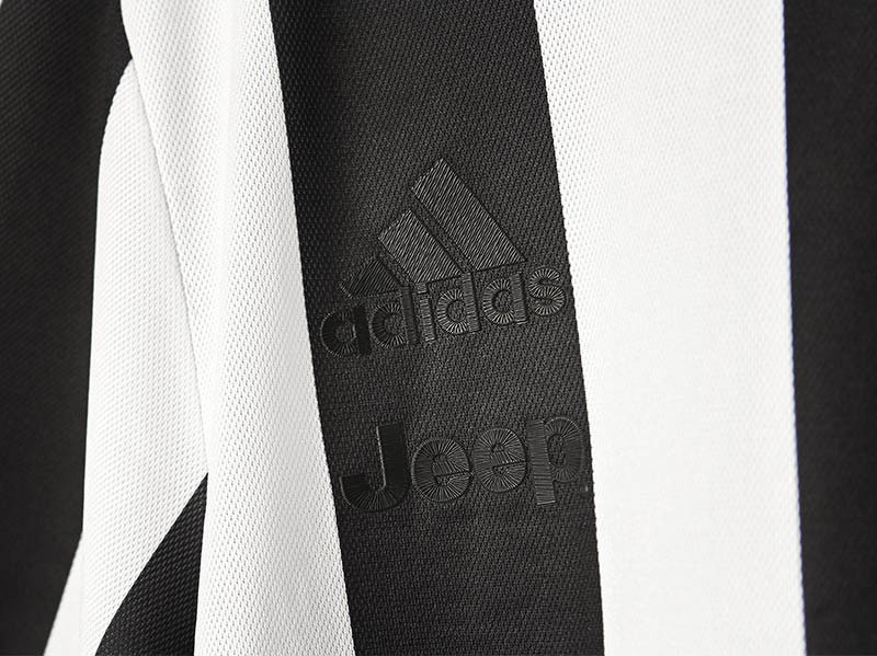 Juventus FC 2017-18 Anniversary Kit