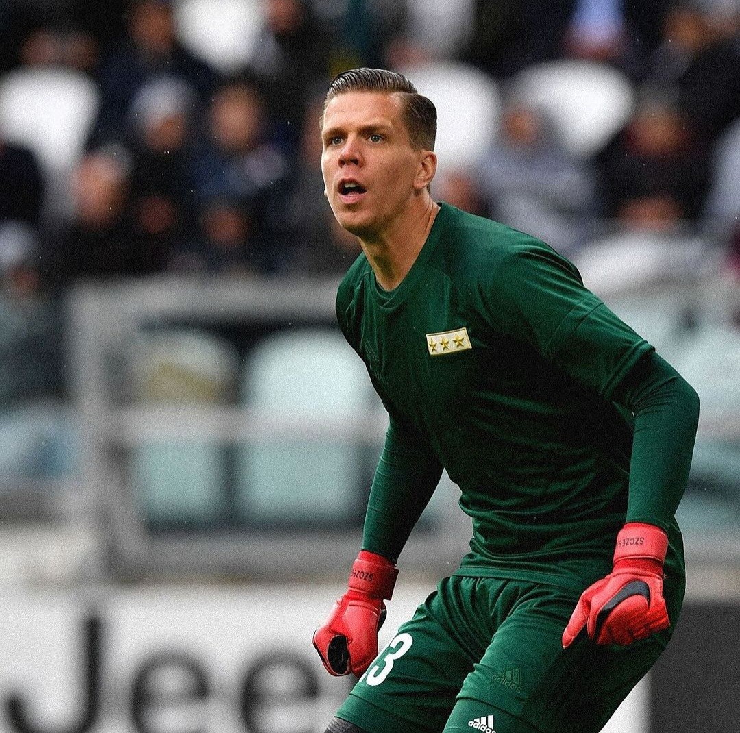 Juventus FC 2017-18 GK Anniversary Kit