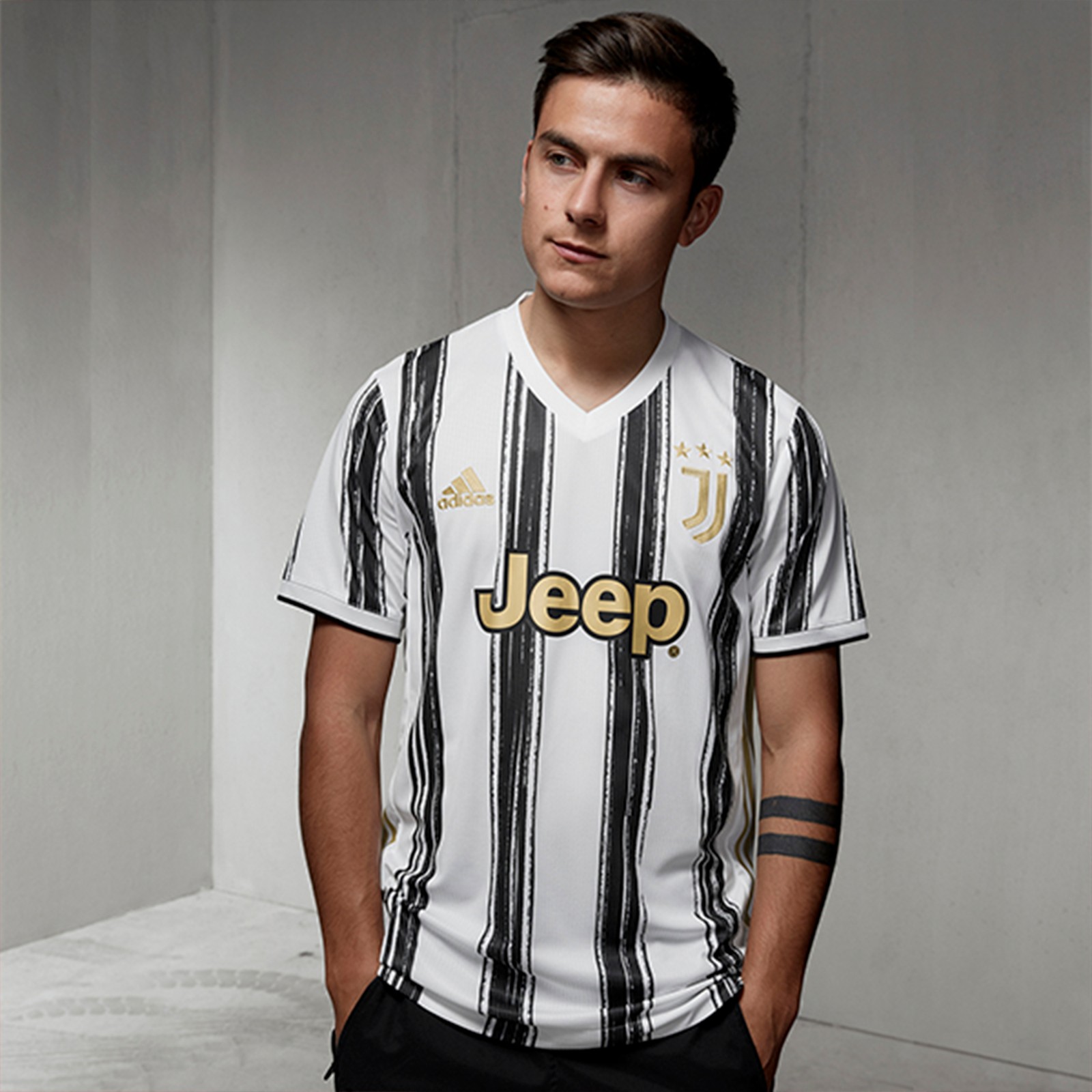 Juventus FC 2020-21 Home Kit