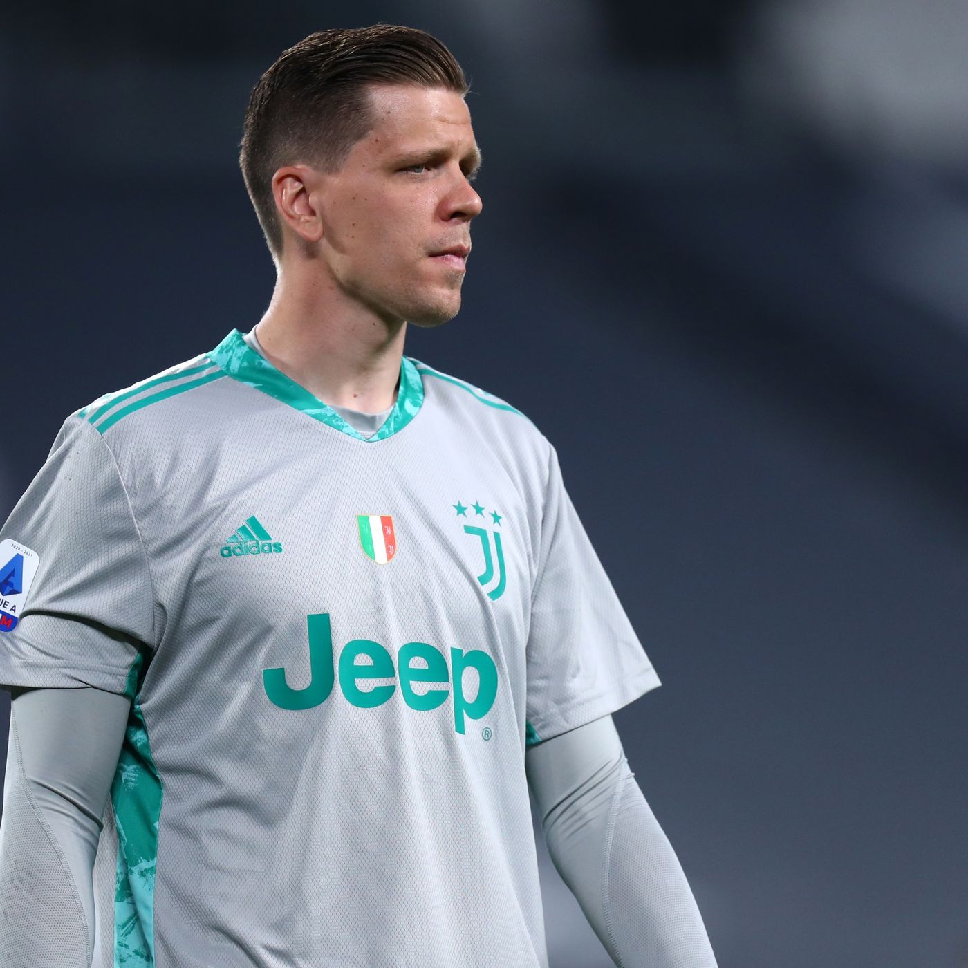 Juventus FC 2020-21 GK 2 Kit