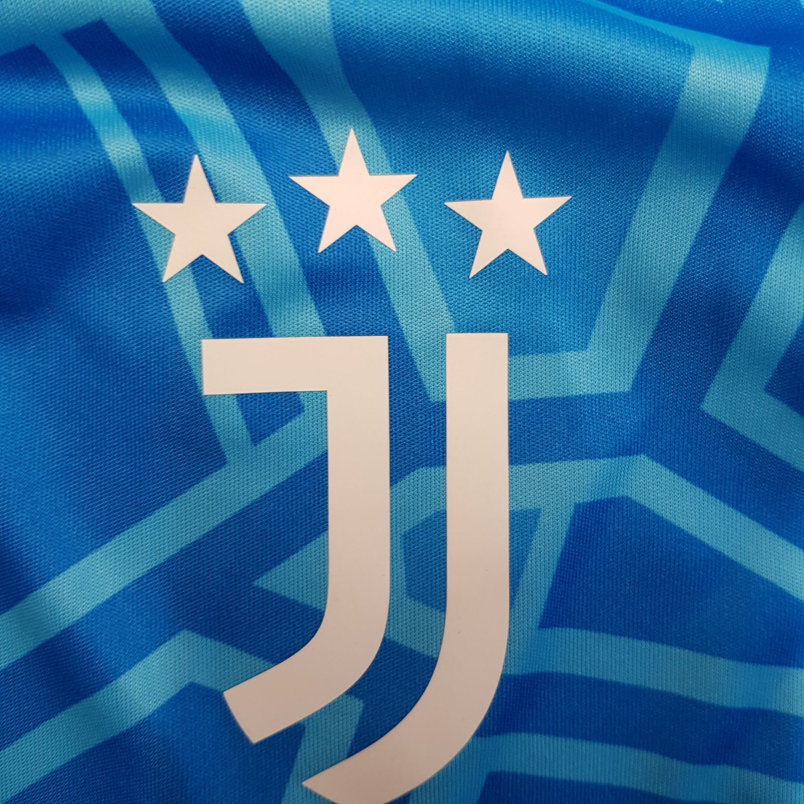 Juventus FC 2022-23 GK 3 Kit