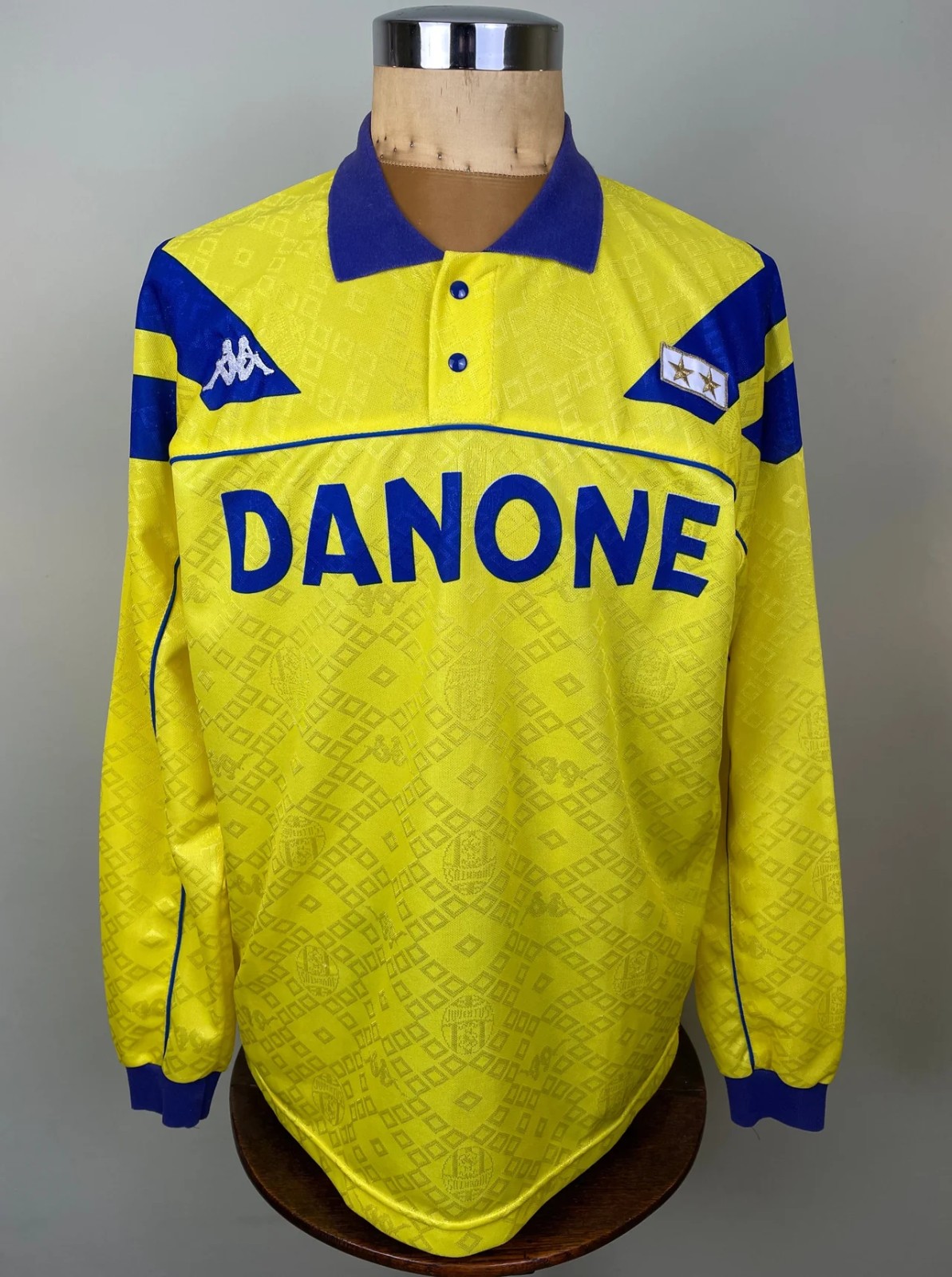 Juventus FC 1993-94 Away Kit