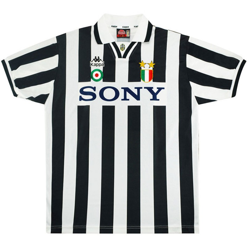 Juventus FC 1995-96 Home Kit