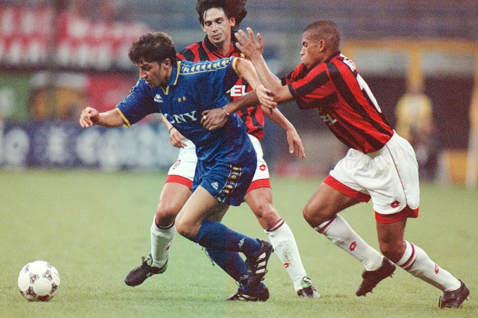 Juventus FC 1996-97 Trofeo Berlusconi Kit