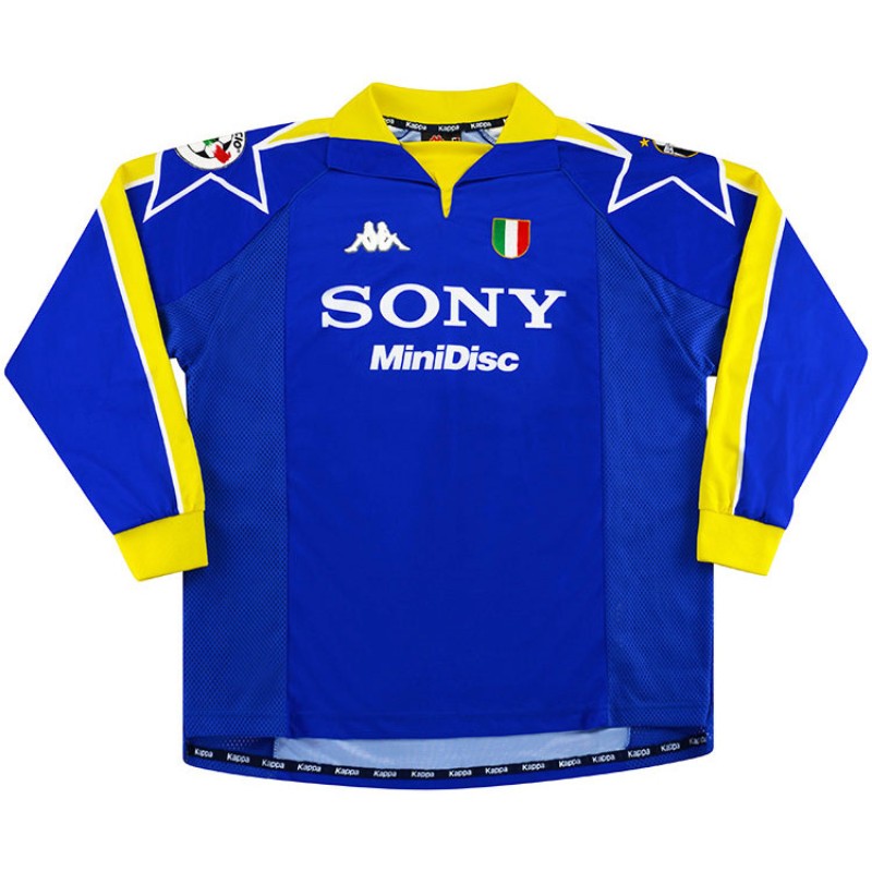 Juventus FC 1997-98 Away Kit