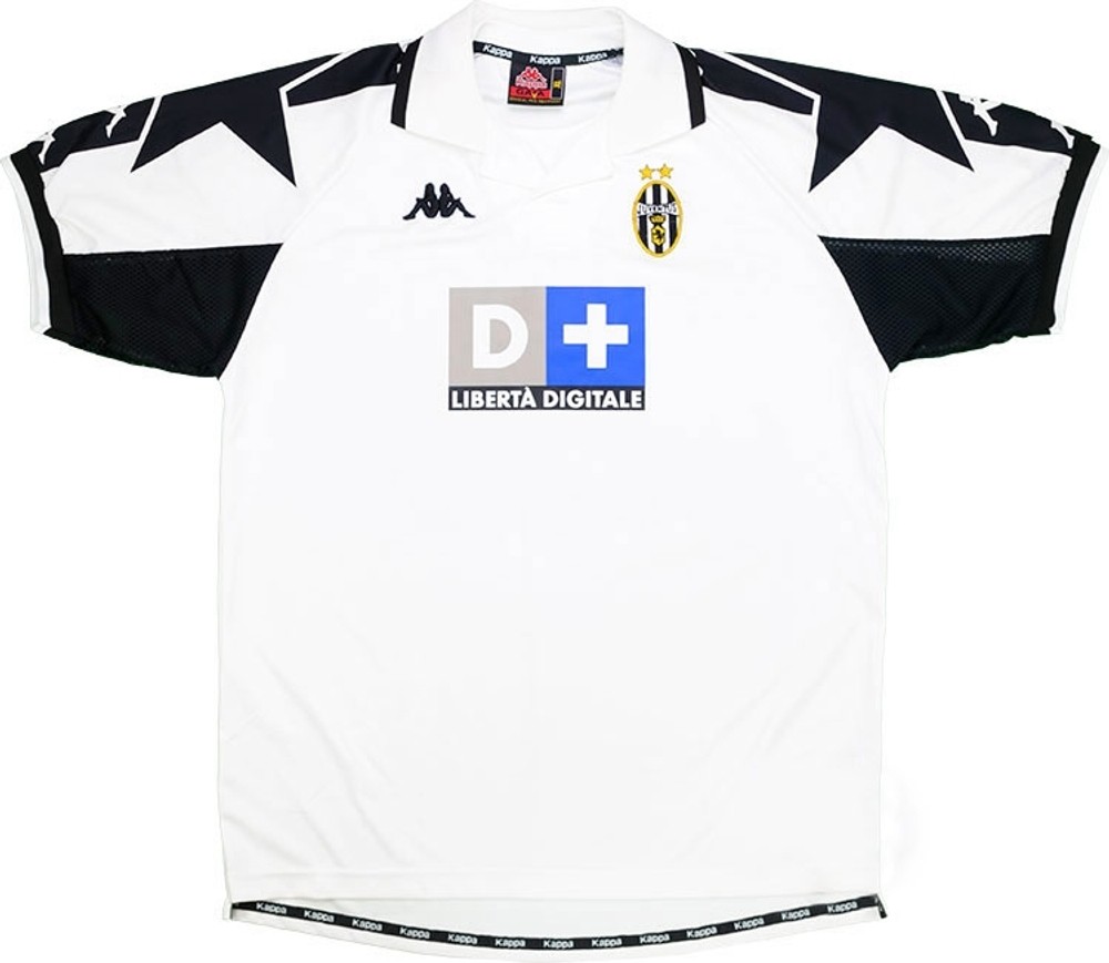 Juventus FC 1999-00 Third Kit