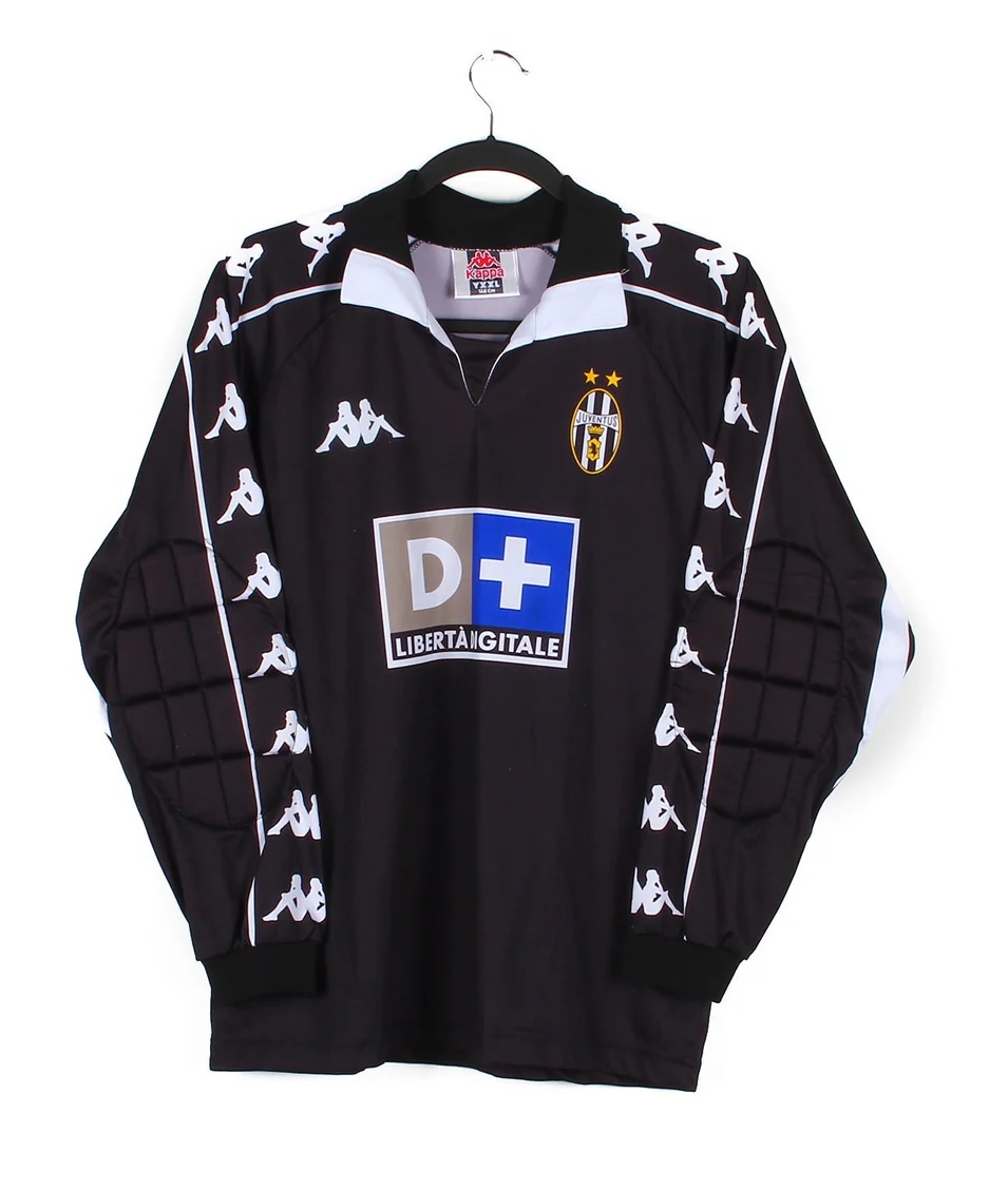 Juventus FC 1999-00 GK 1 Kit
