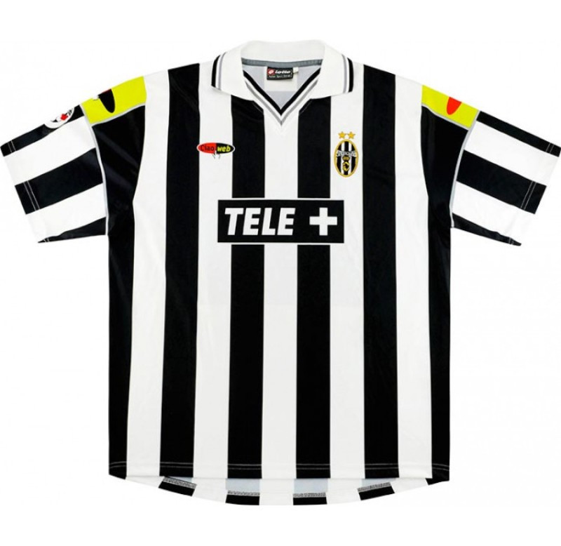Juventus FC 2000-01 Home Kit