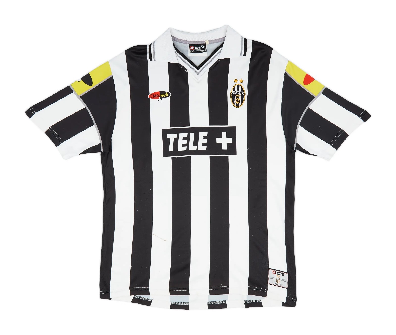 Juventus FC 2000-01 Home Kit