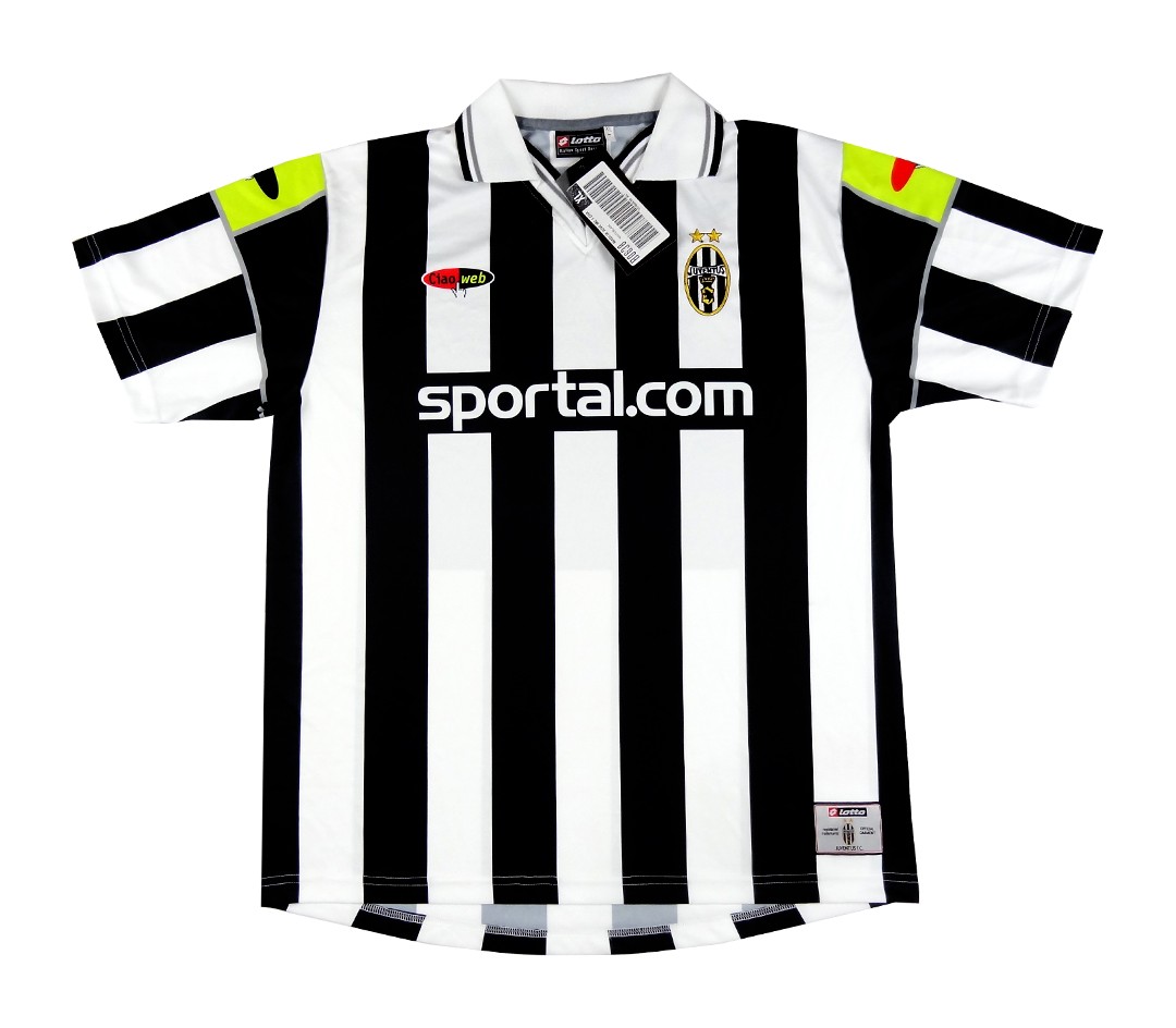 Juventus FC 2000-01 European Home Kit