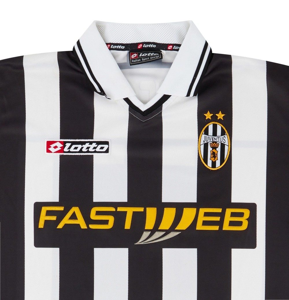 Juventus FC 2001-02 Home Kit