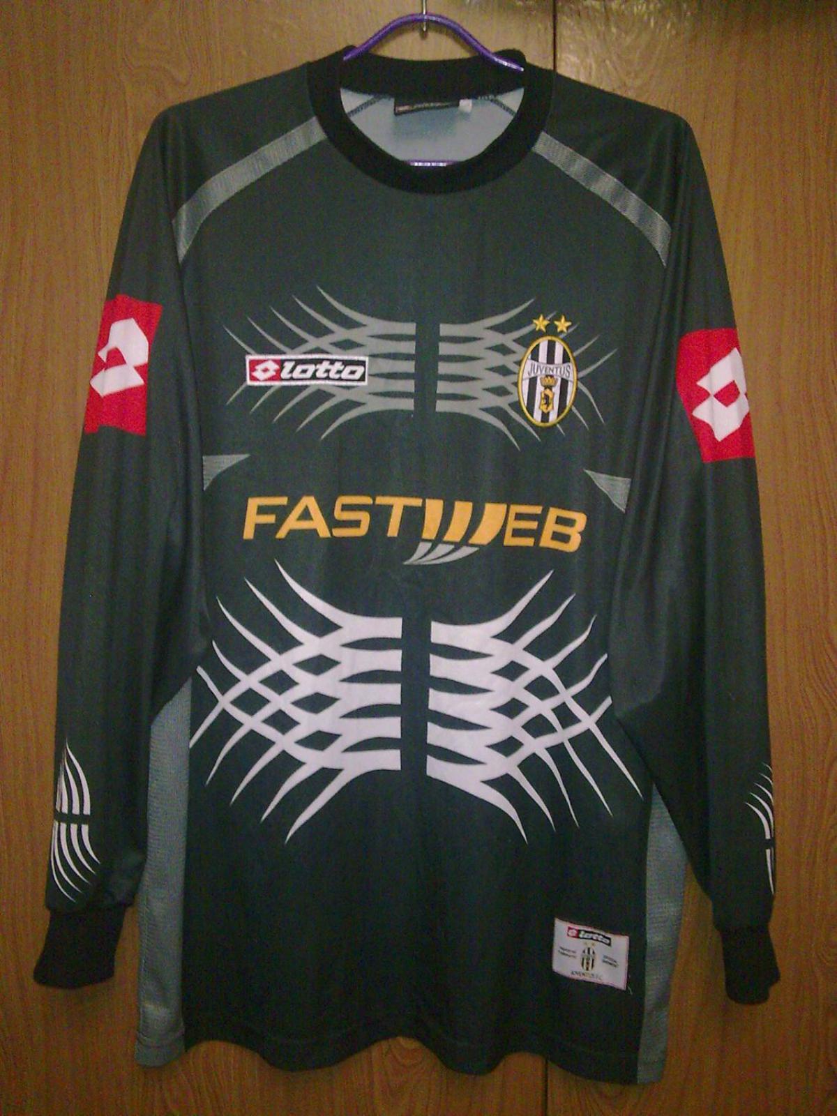 Juventus FC 2001-02 GK Kit